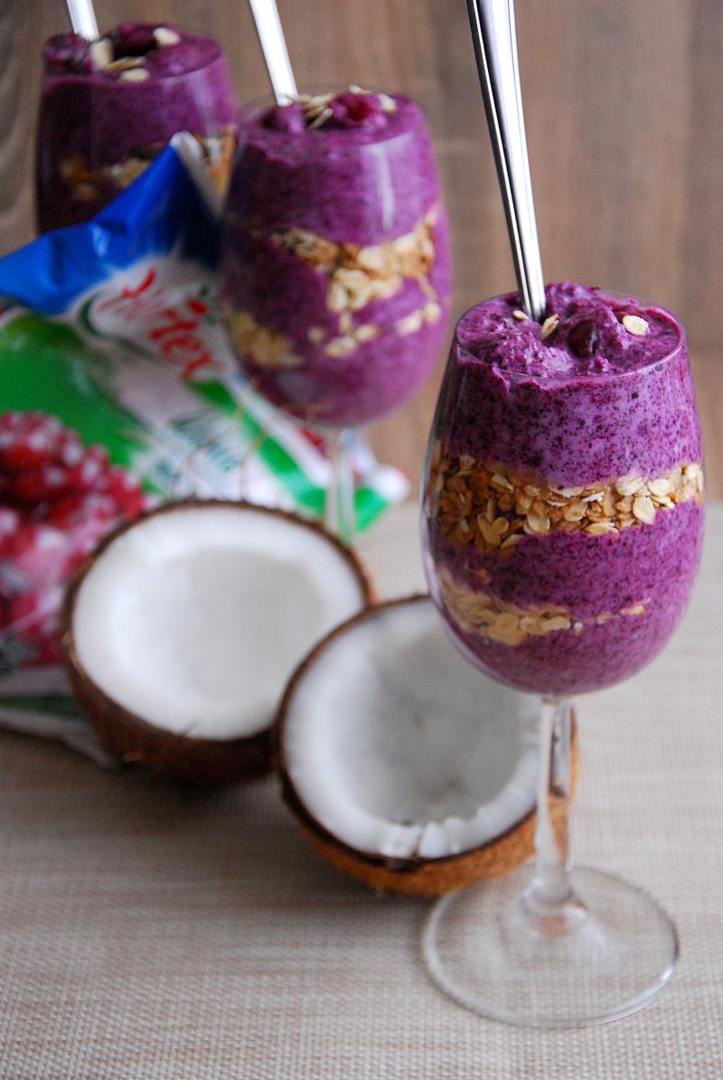 Inspiracja owocami acai- mus borówkowo- wiśniowy Inspiracja owocami acai- mus borówkowo- wiśniowy