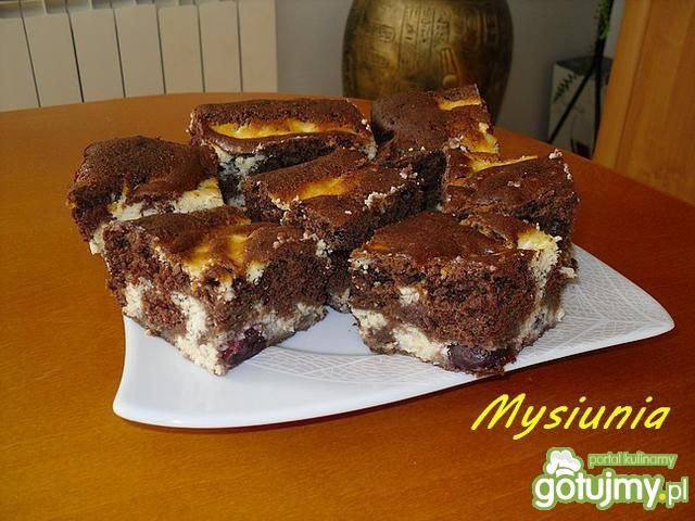 Isaura z czereśniami Isaura z czereśniami