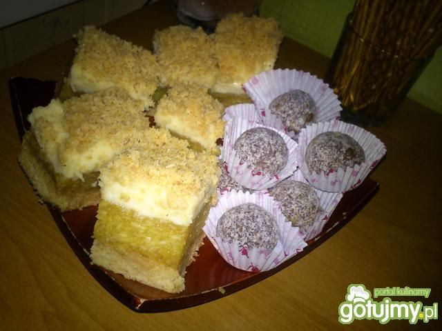 Jabłeczenik na kruchym cieście z masą 