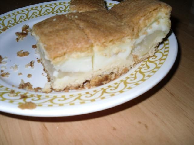 Jabłecznik z budyniem 