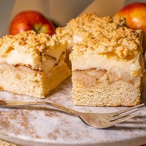 Jabłecznik z budyniem