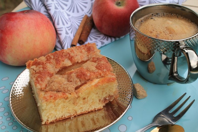 Jabłecznik z cynamonową kruszonką Jabłecznik z cynamonową kruszonką