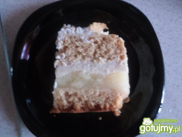 Jabłecznik z kremem budyniowym. Jabłecznik z kremem budyniowym.