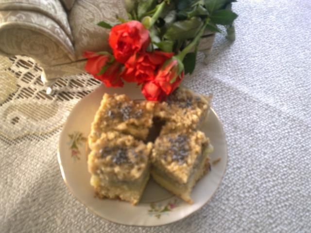 Jabłecznik z orzechami