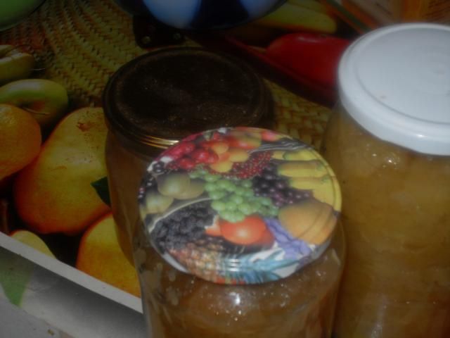 Jabłka na szarlotkę Jabłka na szarlotkę