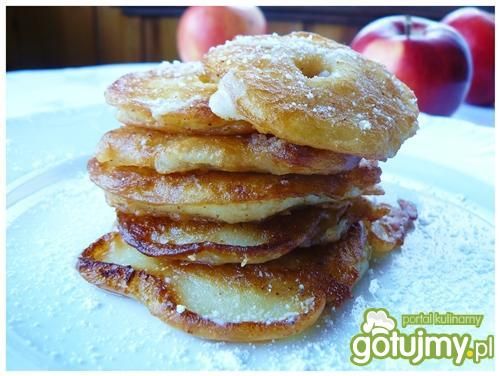 Jabłka w cieście bananowym  Jabłka w cieście bananowym