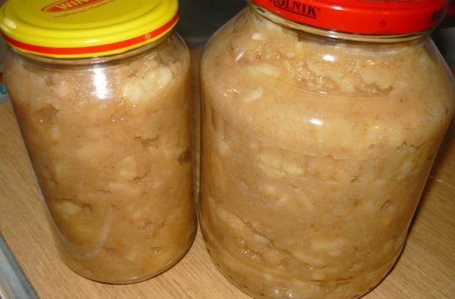 Jabłka w słoikach  Jabłka w słoikach