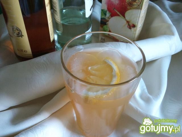 Jabłkowa RUM-ba Jabłkowa RUM-ba