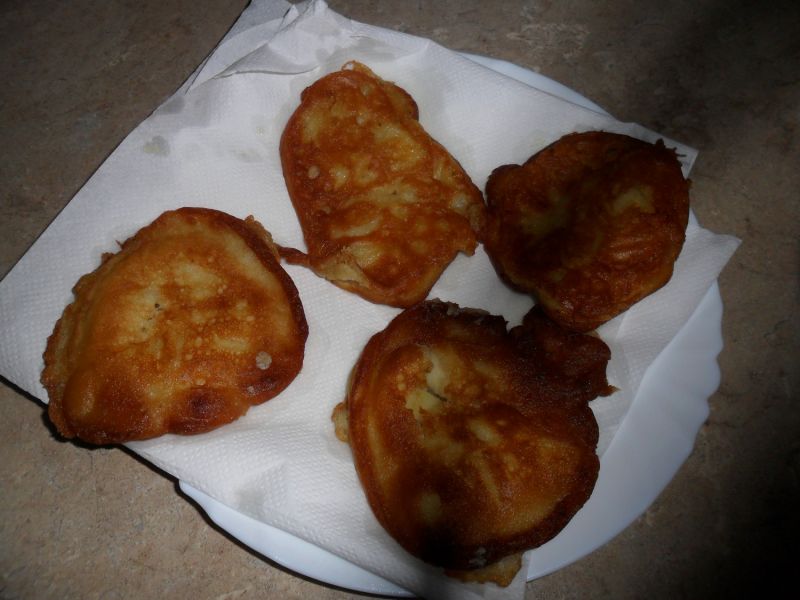 Jabłkowe racuchy Jabłkowe racuchy