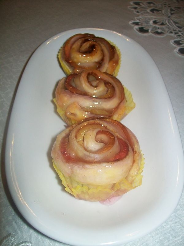Jabłkowe różyczki Jabłkowe różyczki