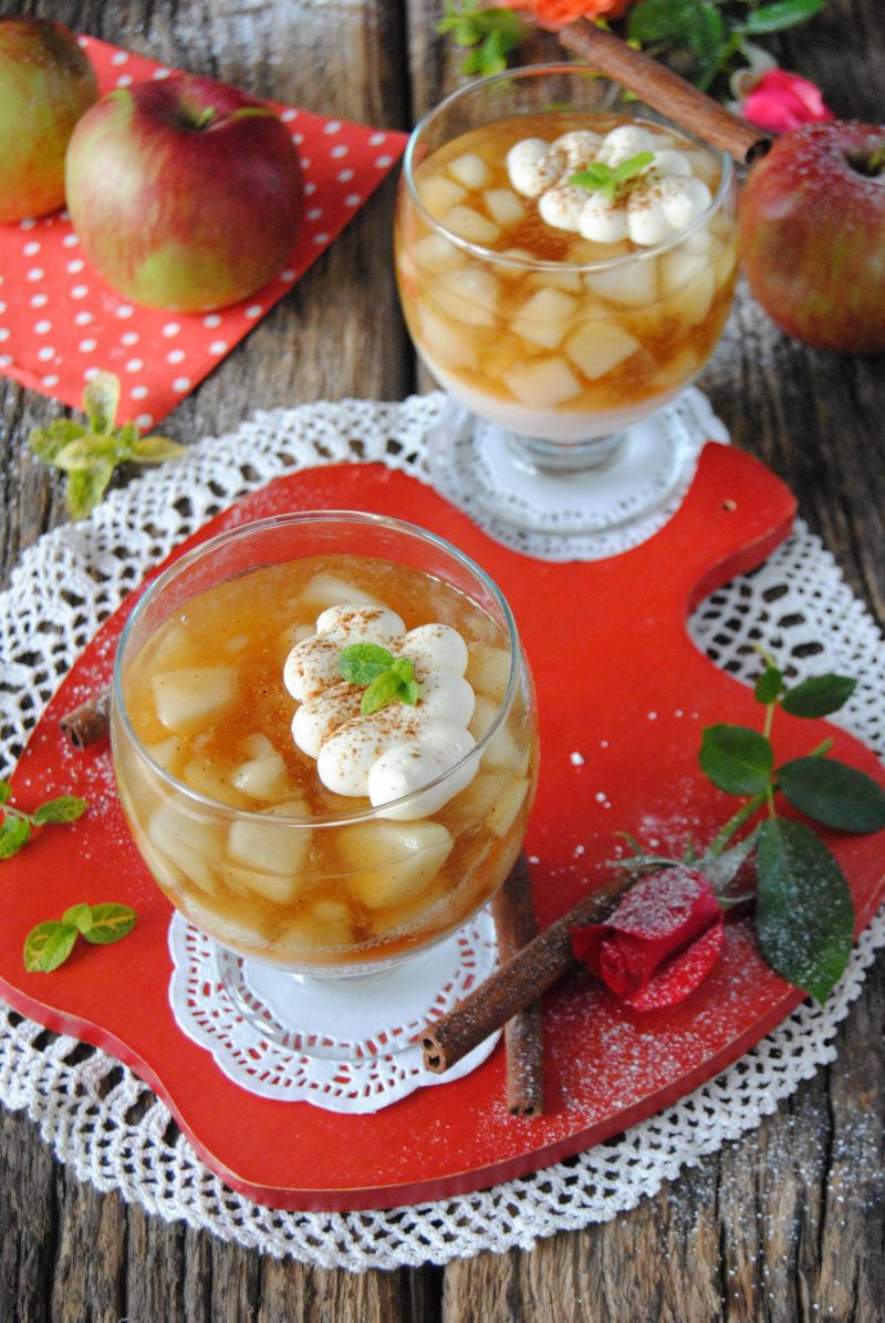 Jabłkowy kisiel z kaszą manna Jabłkowy kisiel z kaszą manna