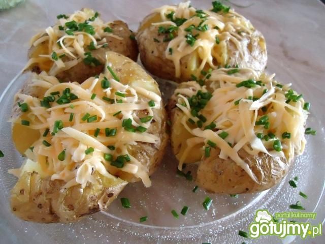 Jacket potato (ziemniaki w mundurkach)