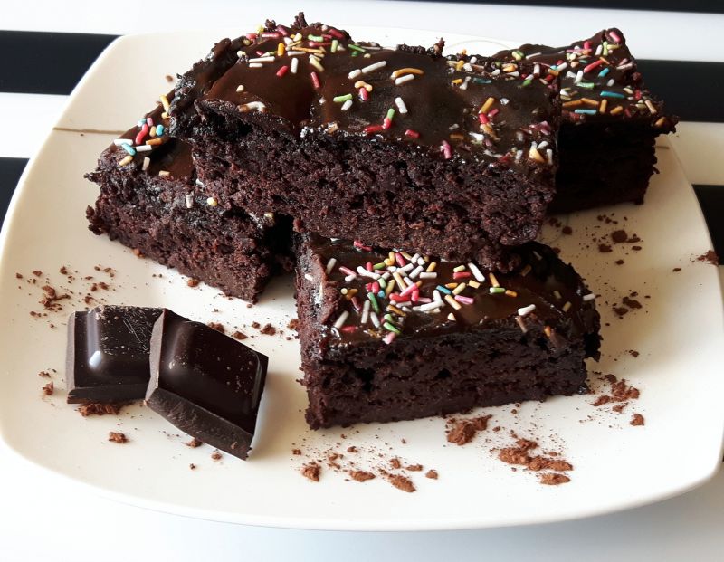 Jaglane ciasto brownie