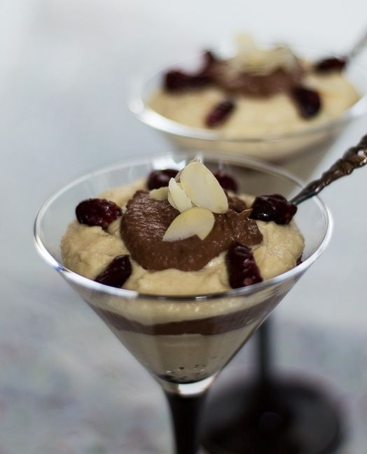 Jaglany deser w dwóch kolorach