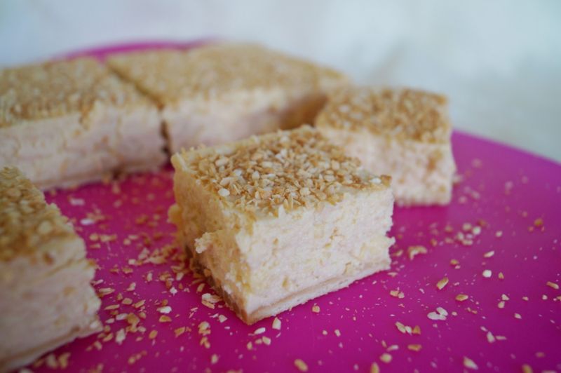 Jaglany sernik "Kokosowa krówka"