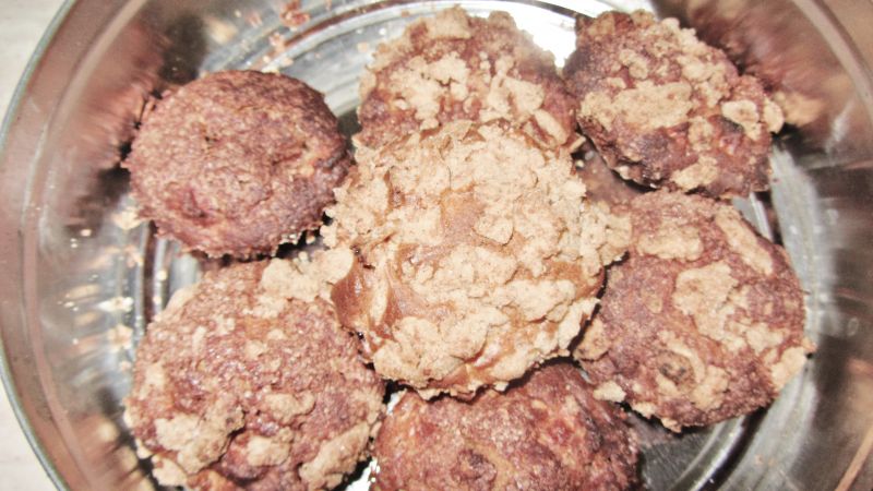 Jagłkowe muffinki z cynamonową kruszonką Jagłkowe muffinki z cynamonową kruszonką