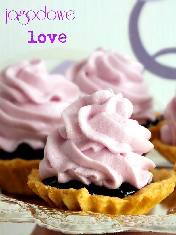 Jagodowe love, babeczki z jagodami Jagodowe love, babeczki z jagodami