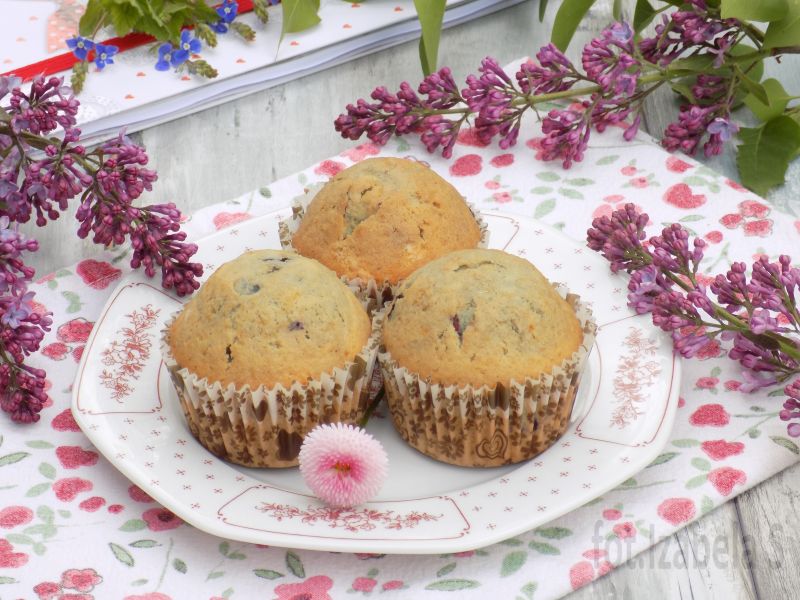 Jagodowe muffinki Jagodowe muffinki