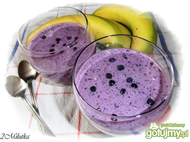 Jagodowo-bananowy koktajl