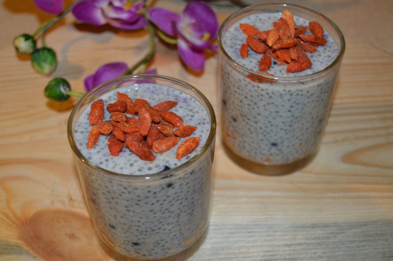 Jagodowy pudding z chia