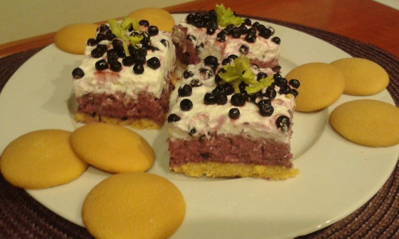 Jagodowy sernik na zimno