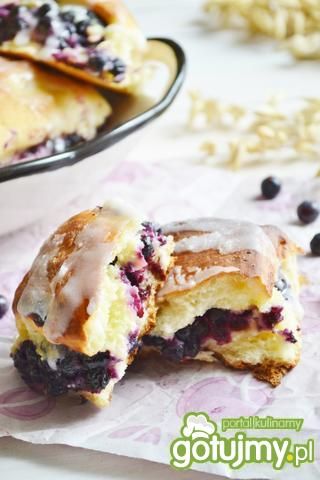 Jagodzianki z białym serem Jagodzianki z białym serem