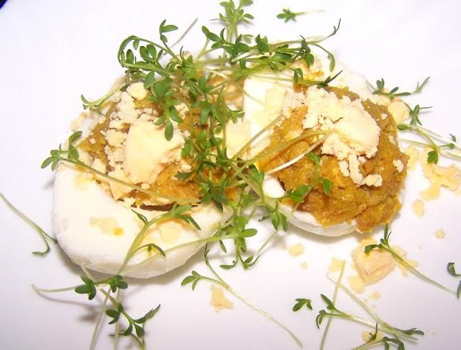 Jaja faszerowane pręgą wołową Jaja faszerowane pręgą wołową