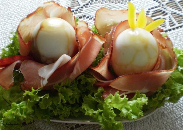 Jajeczko w ,, szaliczku ,, : Jajeczko w ,, szaliczku ,, :