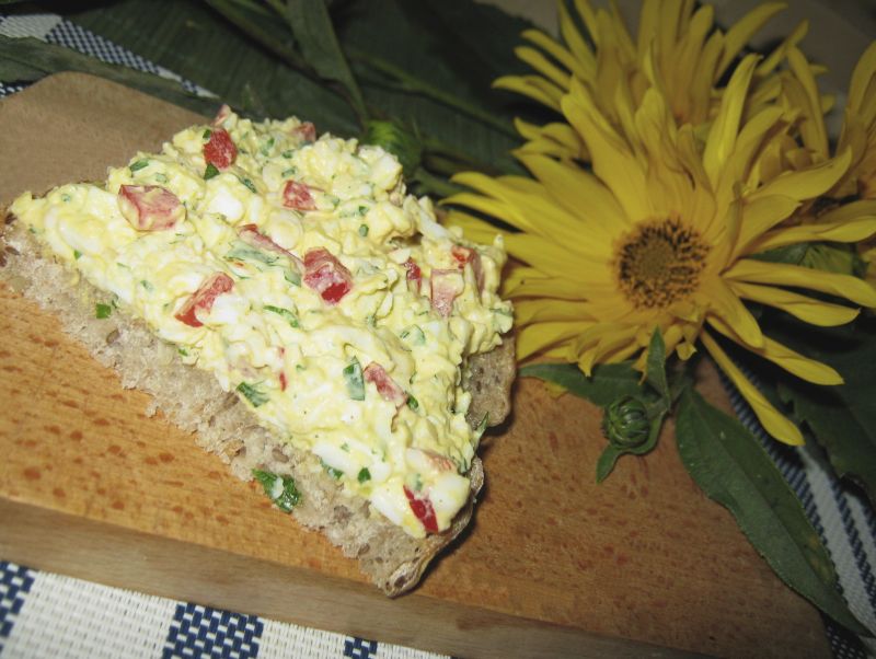 Jajeczna pasta z papryką