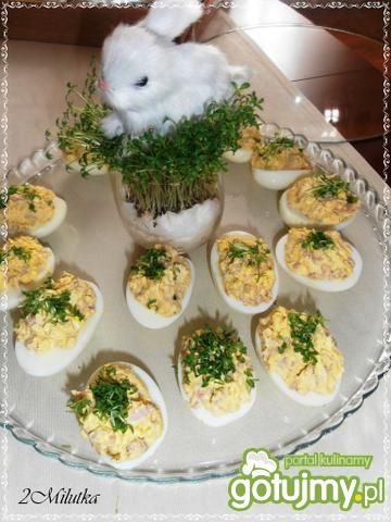Jajeczne łódeczki Jajeczne łódeczki