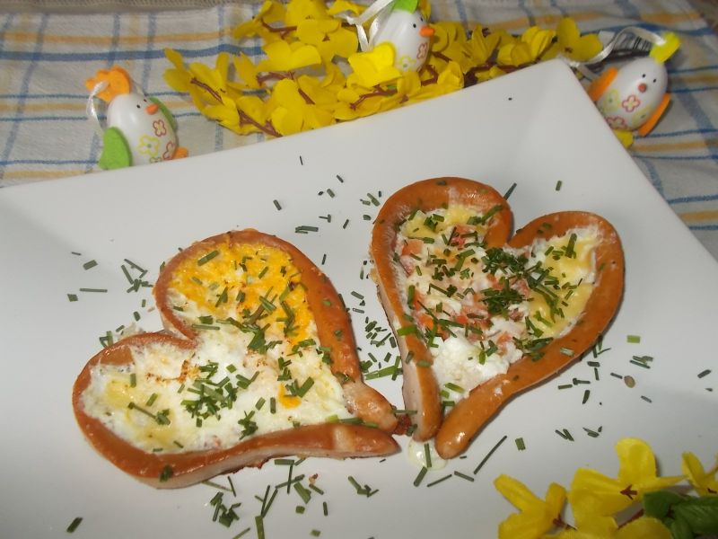 Jajeczne serca na śniadanie Jajeczne serca na śniadanie