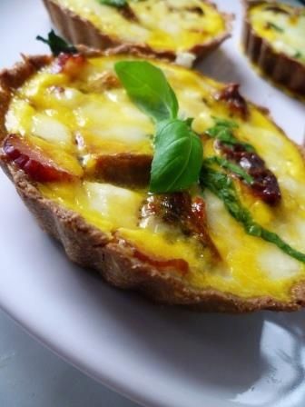 Jajeczne tartaletki Jajeczne tartaletki