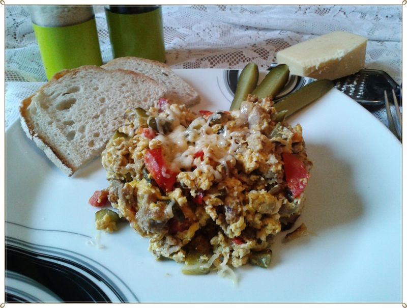 Jajecznica alla pizza Jajecznica alla pizza