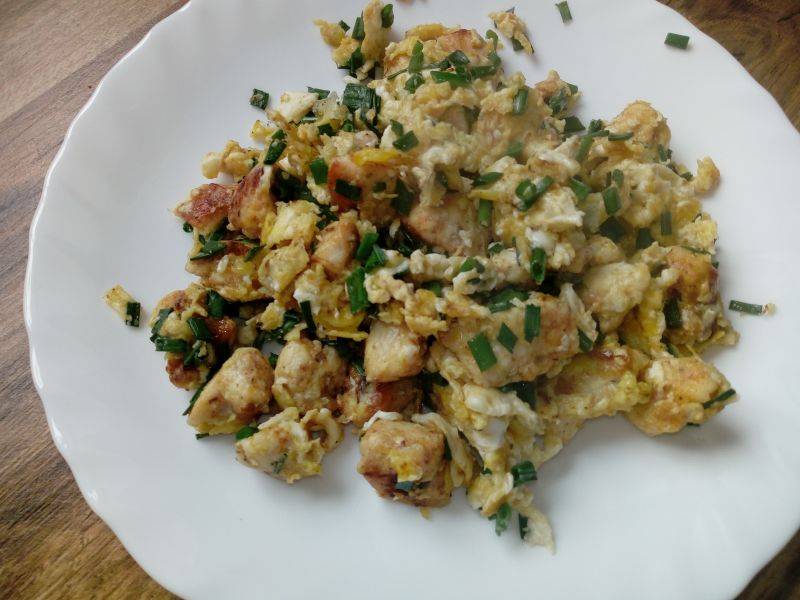 Jajecznica na kurczaku Jajecznica na kurczaku