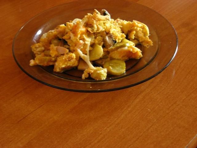 Jajecznica na sobotnie śniadanko.;]