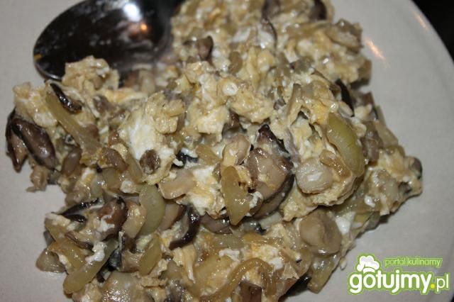 Jajecznica z grzybami wg mela
