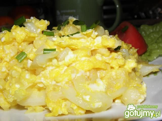 Jajecznica z kalafiorem.
