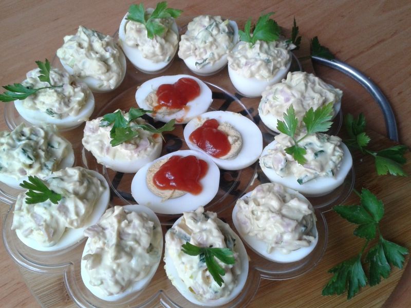 Jajka faszerowane Jajka faszerowane