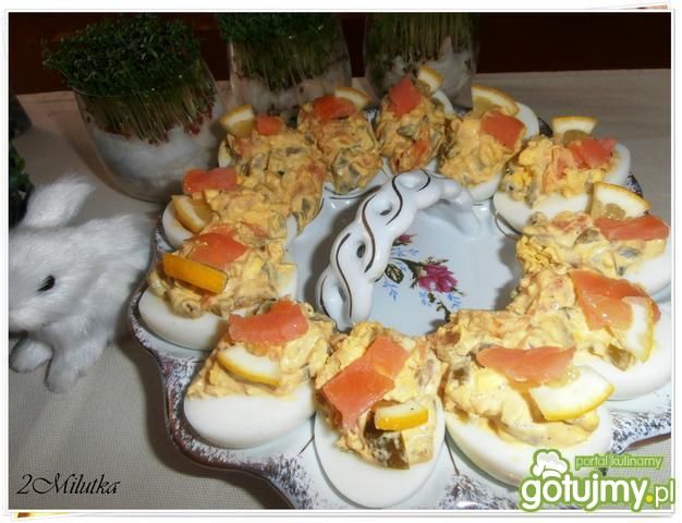 Jajka faszerowane łososiem 4