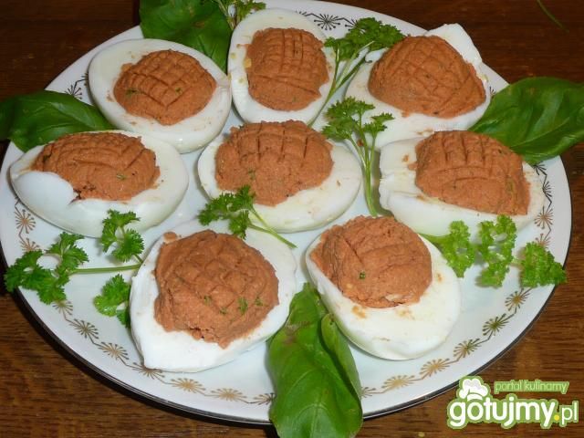 Jajka faszerowane makrelą 2