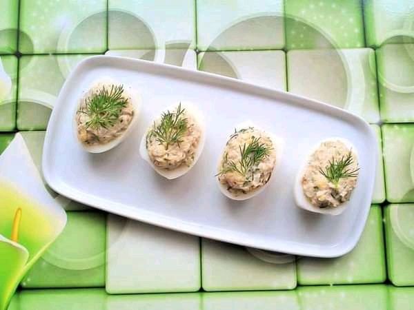 Jajka faszerowane makrelą pk