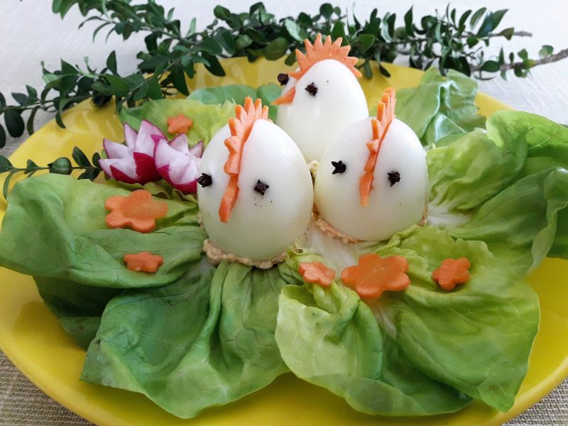 Jajka faszerowane marchewką Jajka faszerowane marchewką