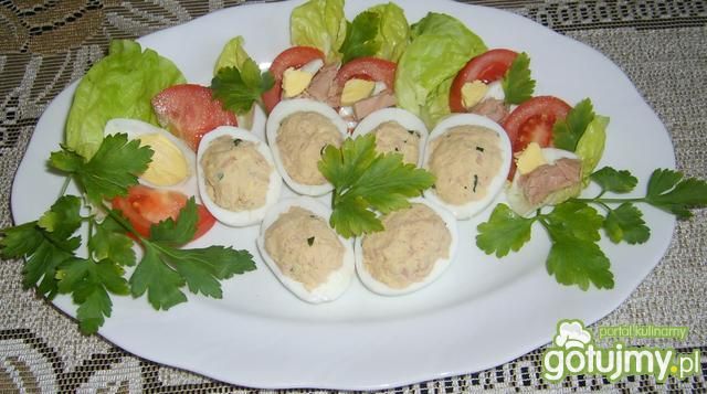 Jajka faszerowane pastą tuńczykową