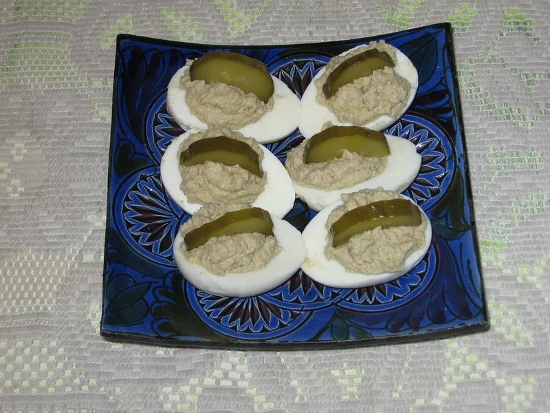 Jajka faszerowane pastą z makreli