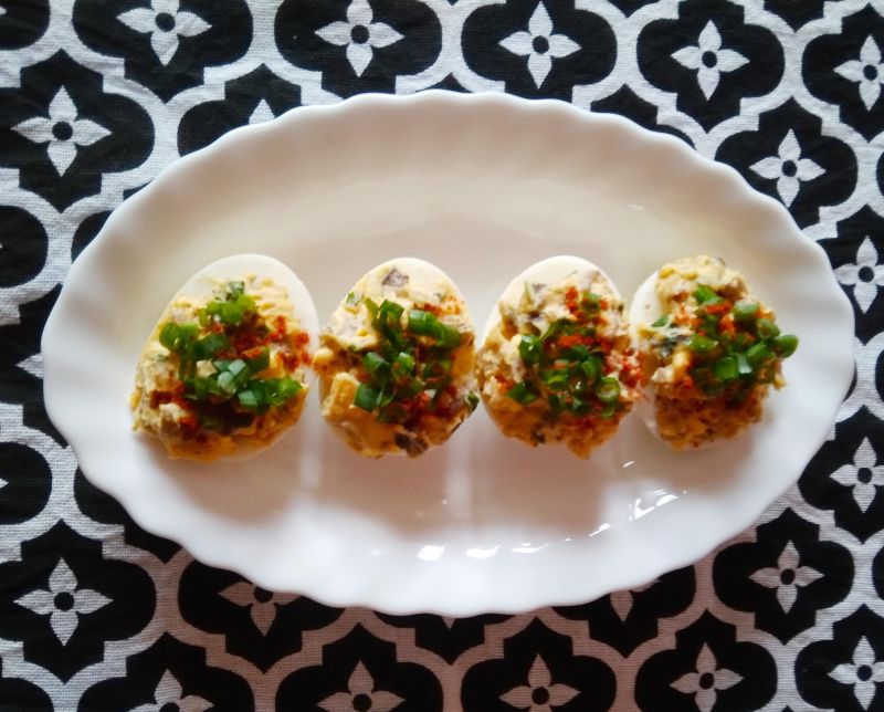 Jajka faszerowane pieczarkami