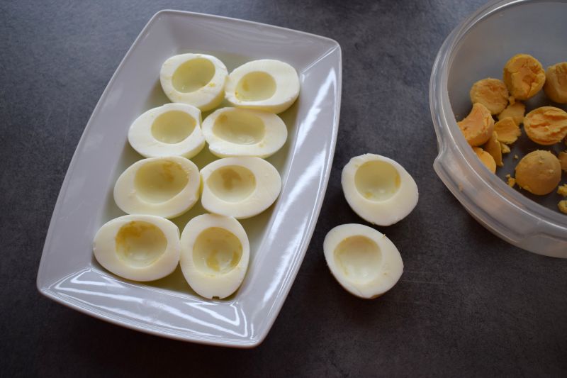 Jajka faszerowane pieczarkami i parmezanem