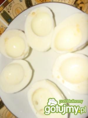 Jajka faszerowane porem 2