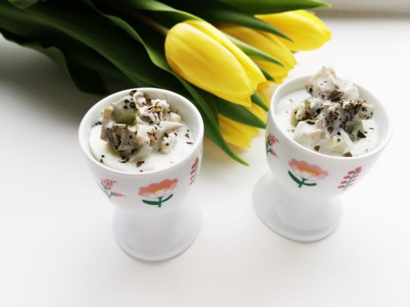 Jajka faszerowane selerem naciowym Jajka faszerowane selerem naciowym