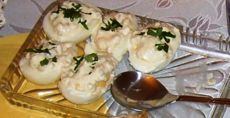 Jajka w białym sosie  Jajka w białym sosie