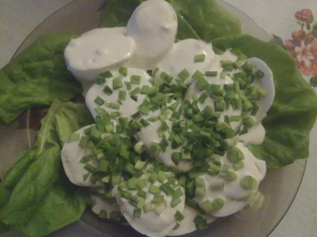 jajka w majonezie ze szczypiorkiem